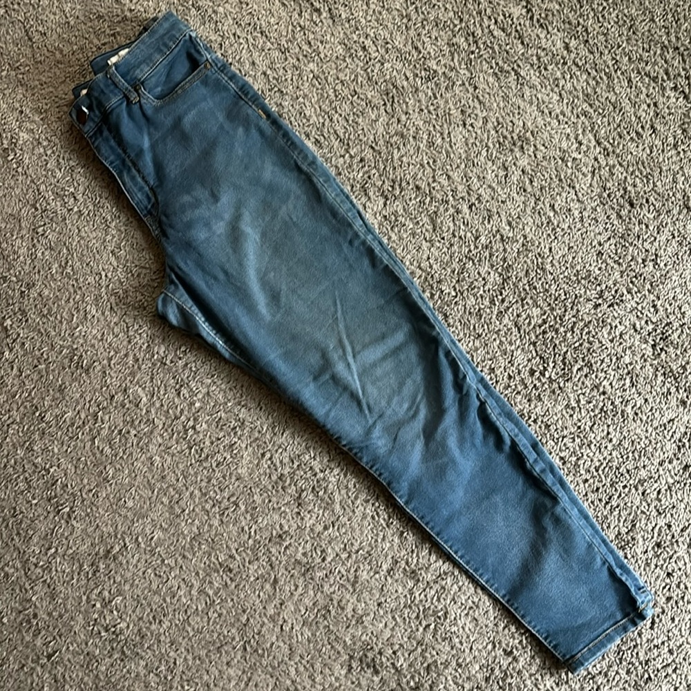 Jessica Simpson high rise skinny jeans